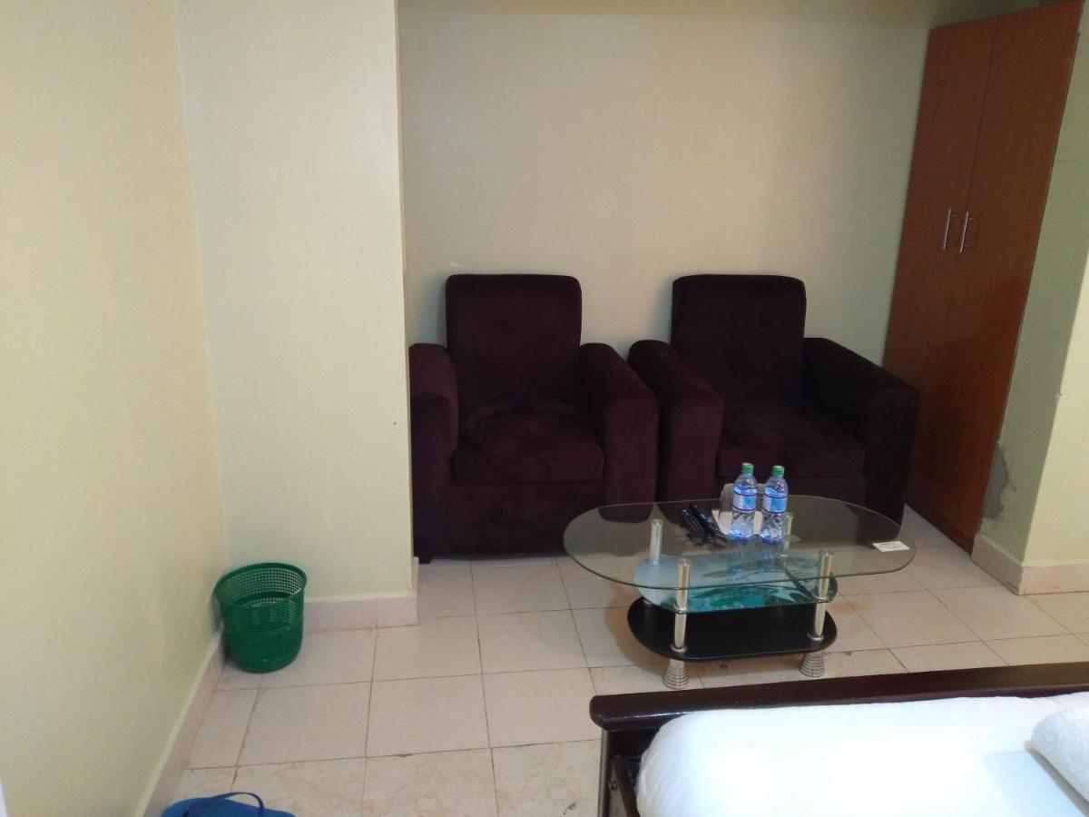 Crown Hotel Kericho Εξωτερικό φωτογραφία